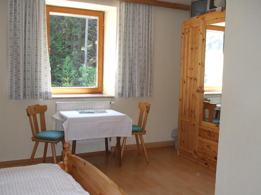 Familiengasthof Zirmhof Malta Room photo